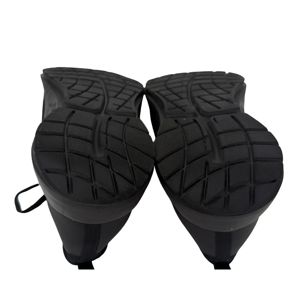 OOFOS OOmg Sport Low Womens Size 9.5 Black Recovery Slip On Shoes Athletic